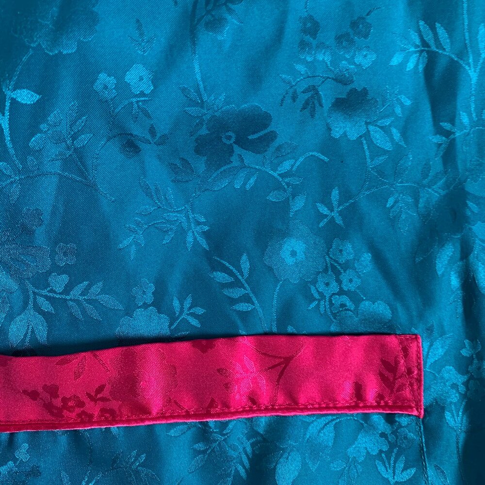 BLOOMINGDALE'S VINTAGE Teal and Pink Floral Oriental Style Pajama Set Women's - Picture 4 of 7